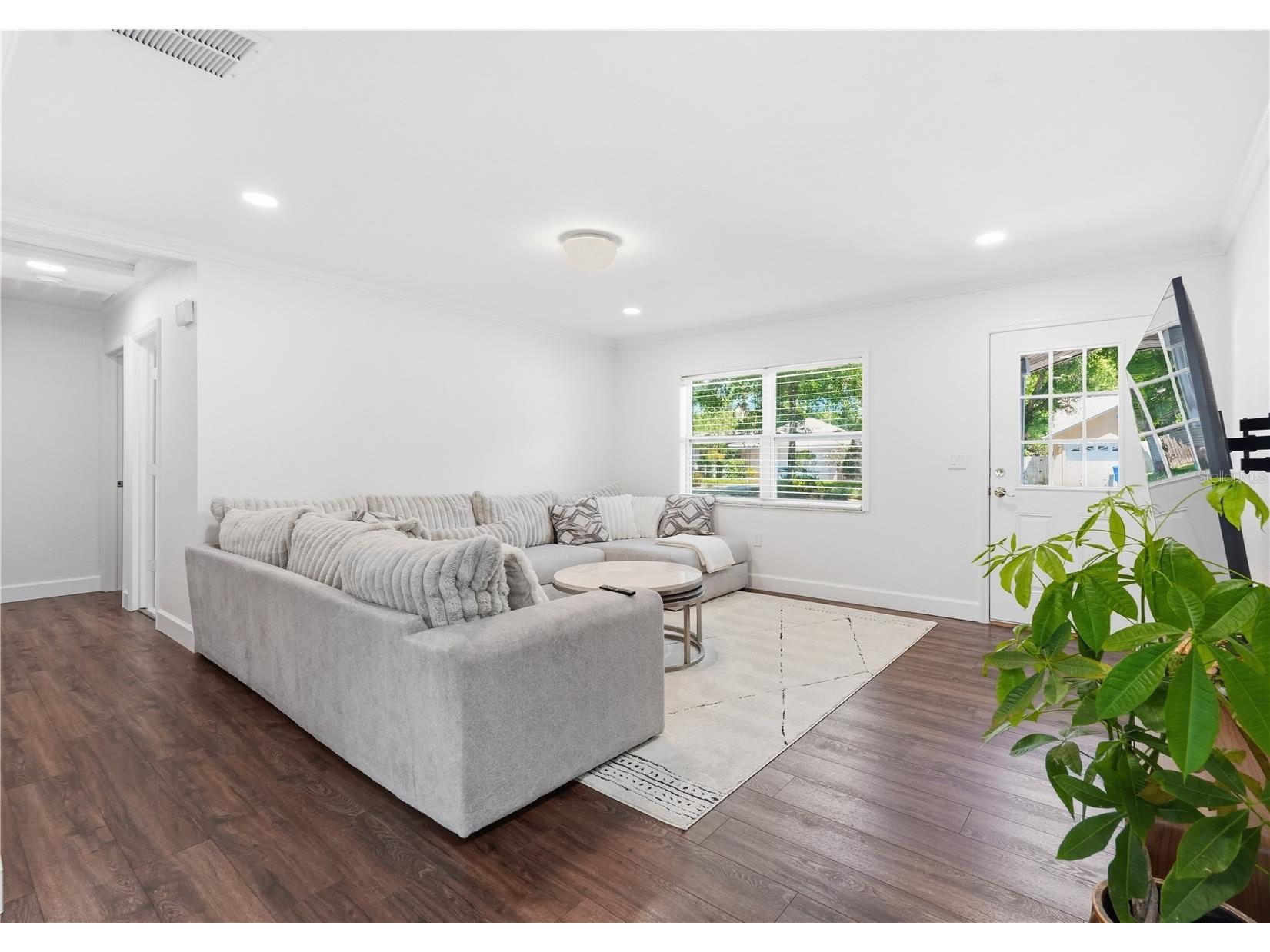 2314 Landon Terrace Palm Harbor FL 34683 TB8492430 image5