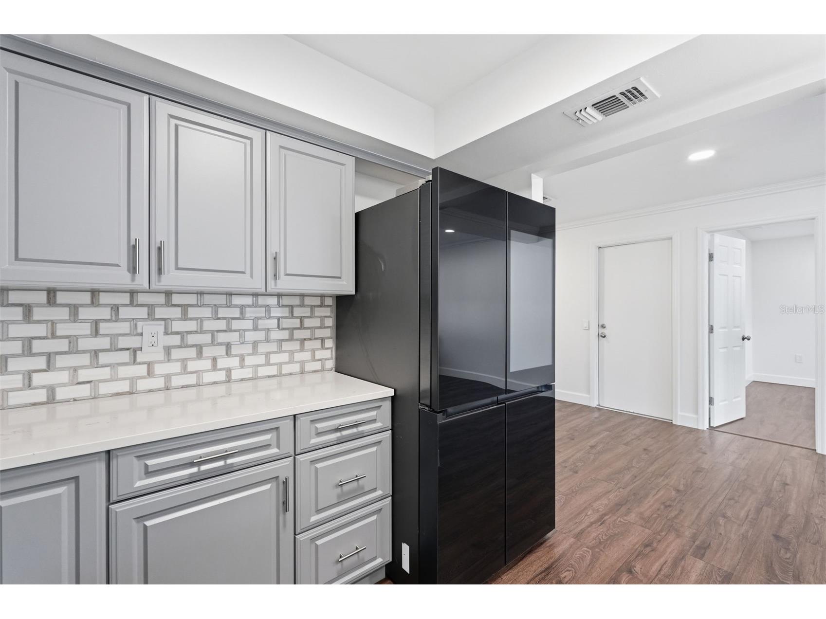 2314 Landon Terrace Palm Harbor FL 34683 TB8492430 image9