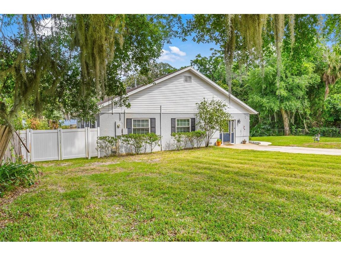 2314 N Griffin Drive Leesburg FL 34748 - LAKE GRIFFIN G5081221 image8