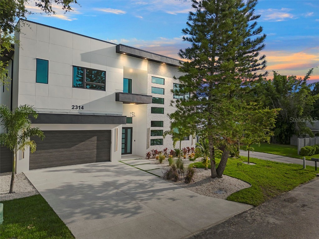 2314 Prospect Street Sarasota FL 34239 A4617182 image1