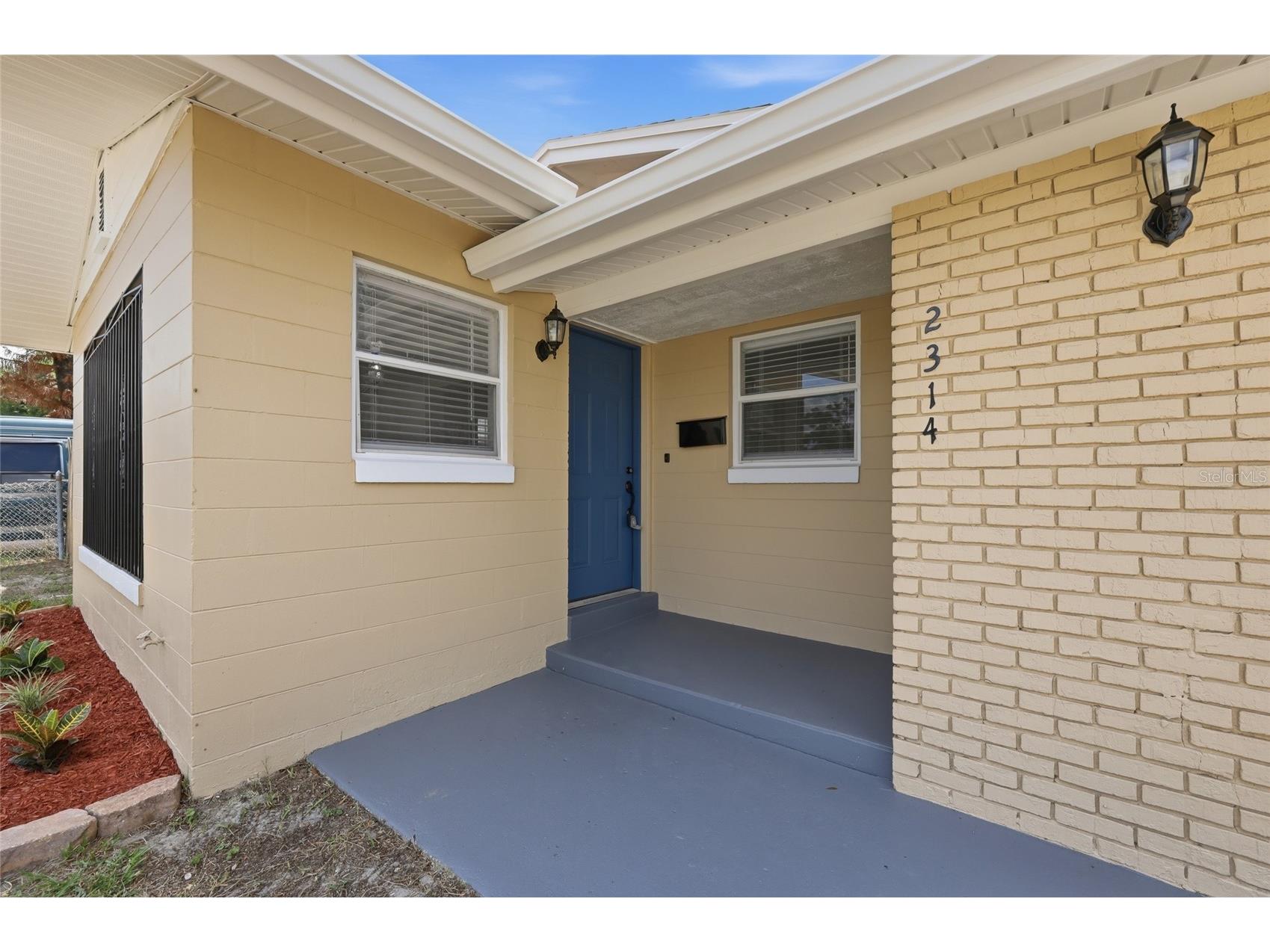 2314 Queensway Road Orlando FL 32808 O6409981 image2
