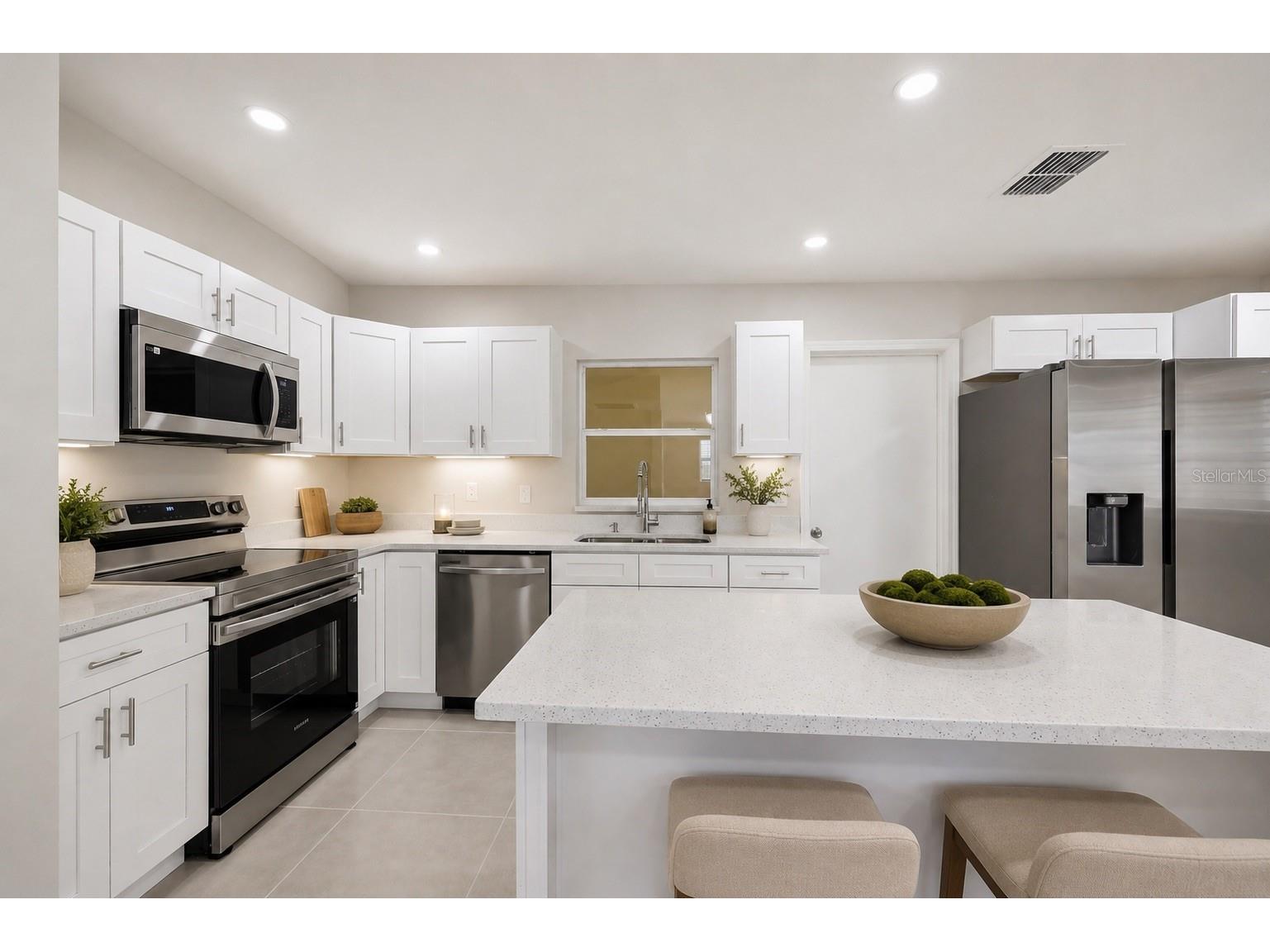 2314 Queensway Road Orlando FL 32808 O6409981 image3