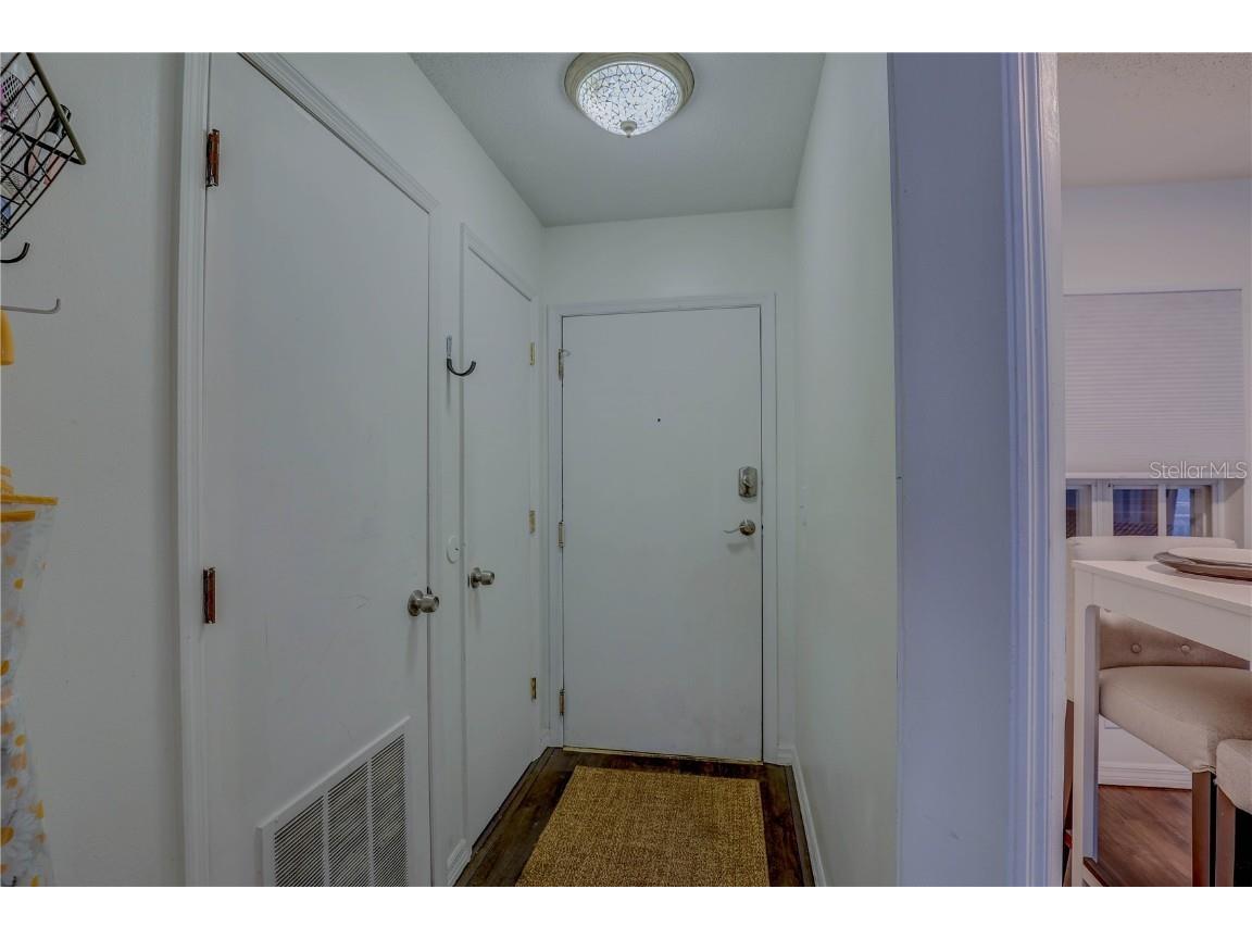 2314 S Clewis Court #204 Tampa FL 33629 TB8446767 image24