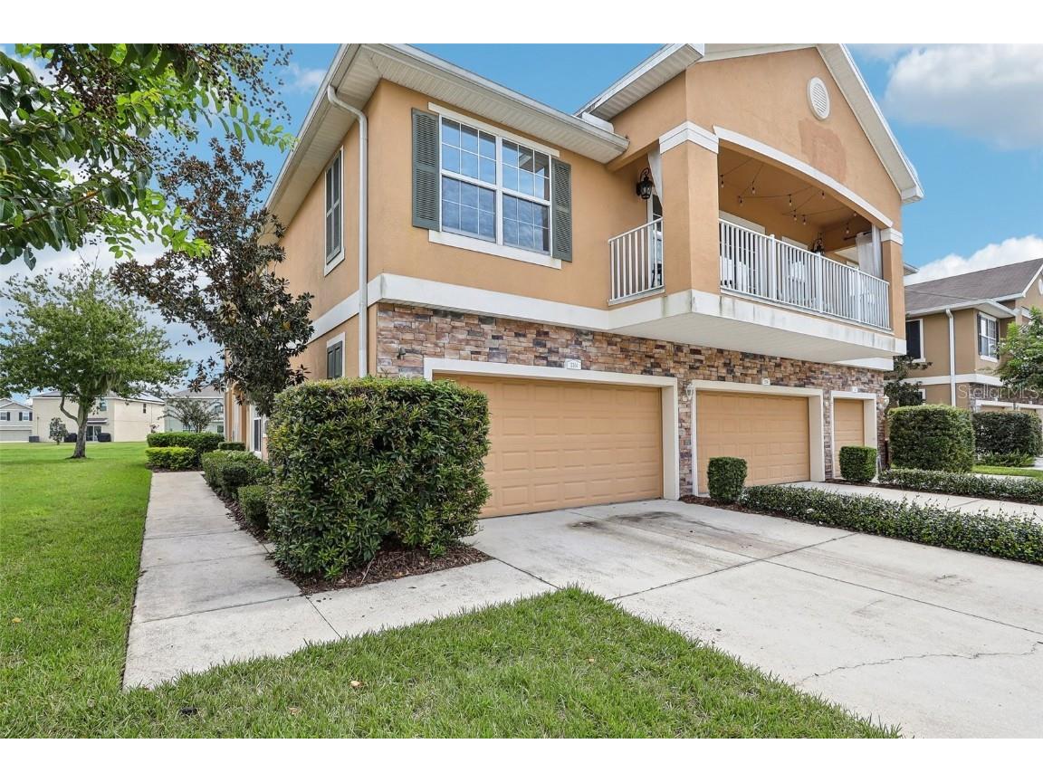 2314 Tanbark Ridge Place Plant City FL 33563 TB8300163 image1