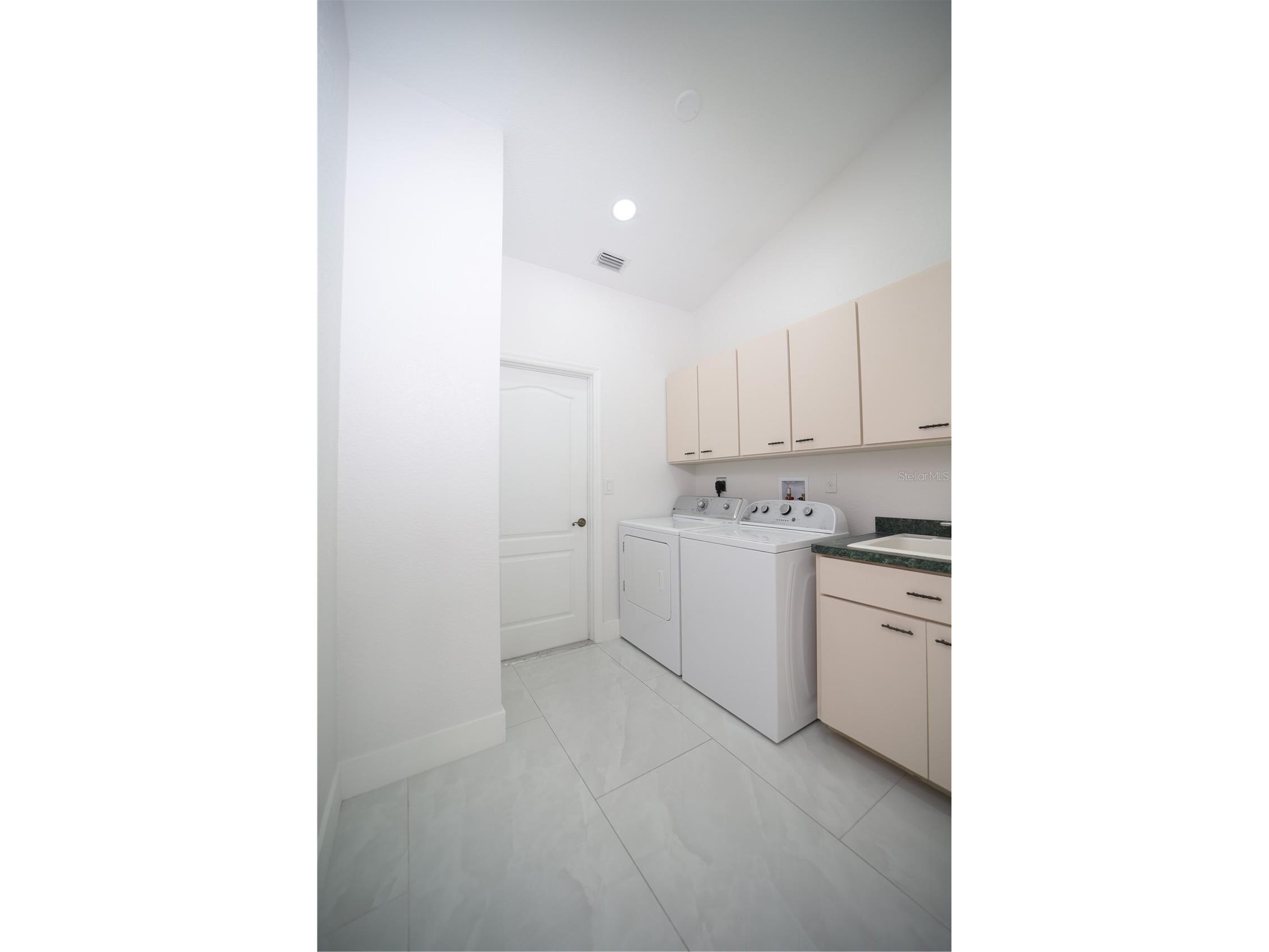 23146 Ambassador Avenue Port Charlotte FL 33954 C7527049 image35