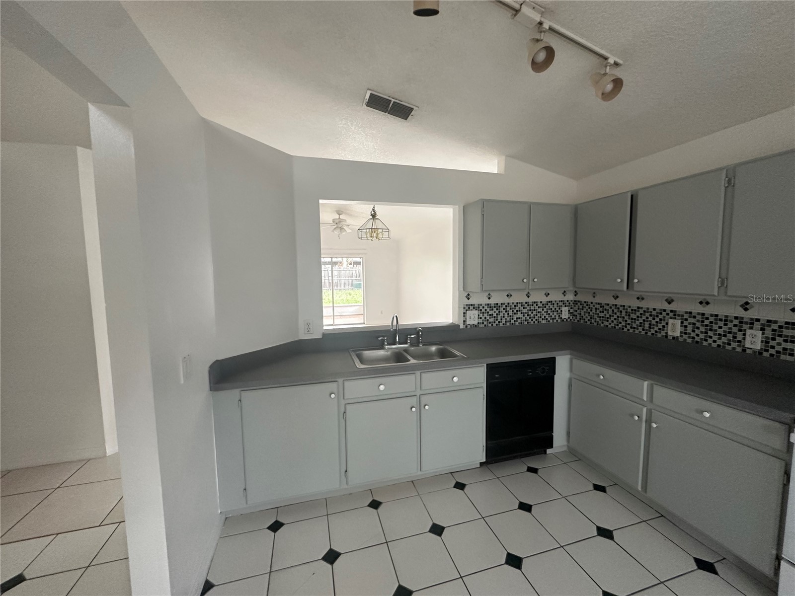 2315 Flamingo Lakes Drive Kissimmee FL 34743 S5145929 image5