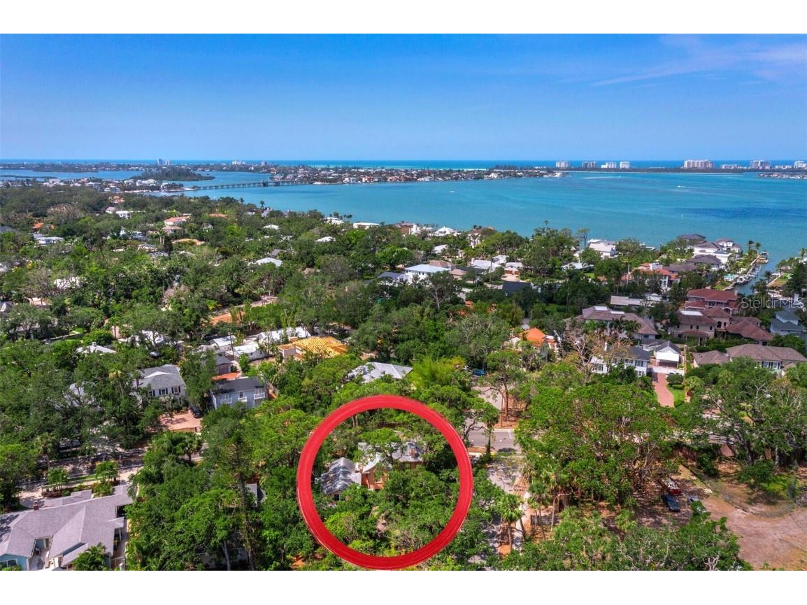 2315 Mcclellan Parkway Sarasota FL 34239 A4648019 image2