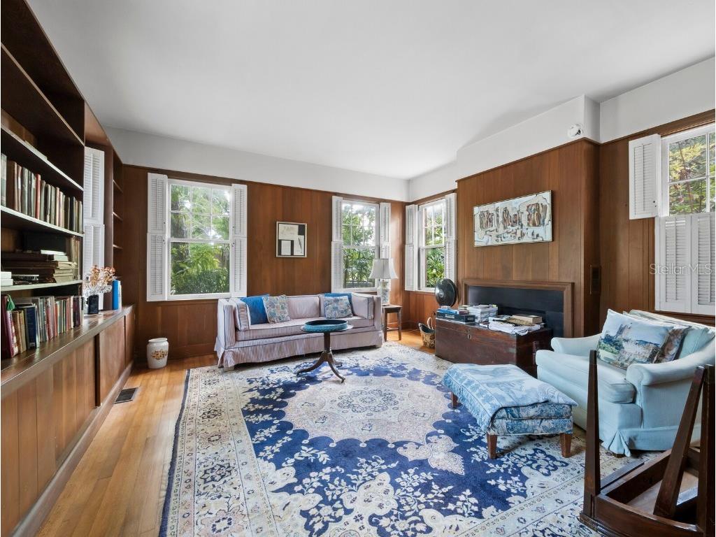 2315 Mcclellan Parkway Sarasota FL 34239 A4648019 image6