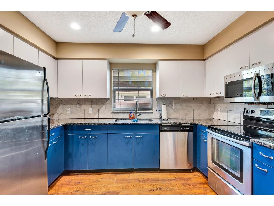 2315 Riverwood Pines Drive Sarasota FL 34231 A4656190 image18