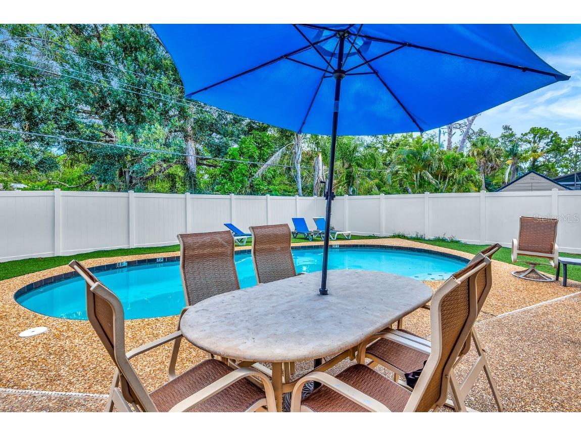 2315 Riverwood Pines Drive Sarasota FL 34231 A4656190 image37