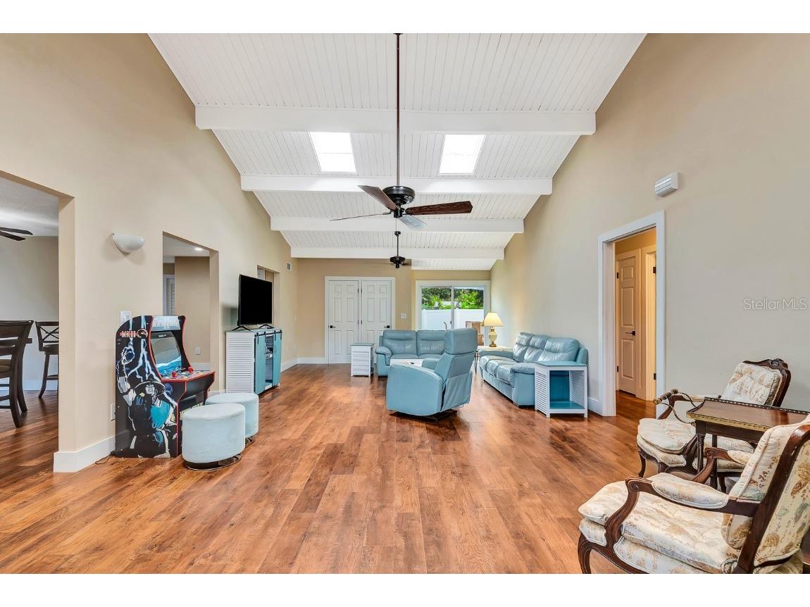 2315 Riverwood Pines Drive Sarasota FL 34231 A4656190 image5