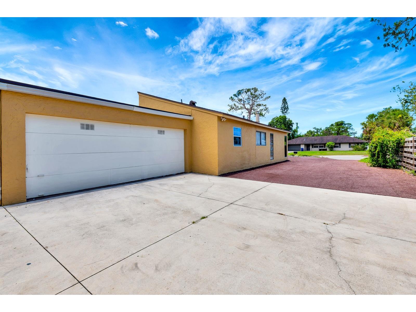 2315 Riverwood Pines Drive Sarasota FL 34231 A4695340 image2