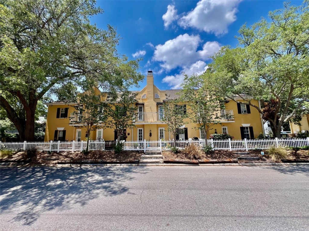 2315 S Clewis Court #202 Tampa FL 33629 T3525320 image1