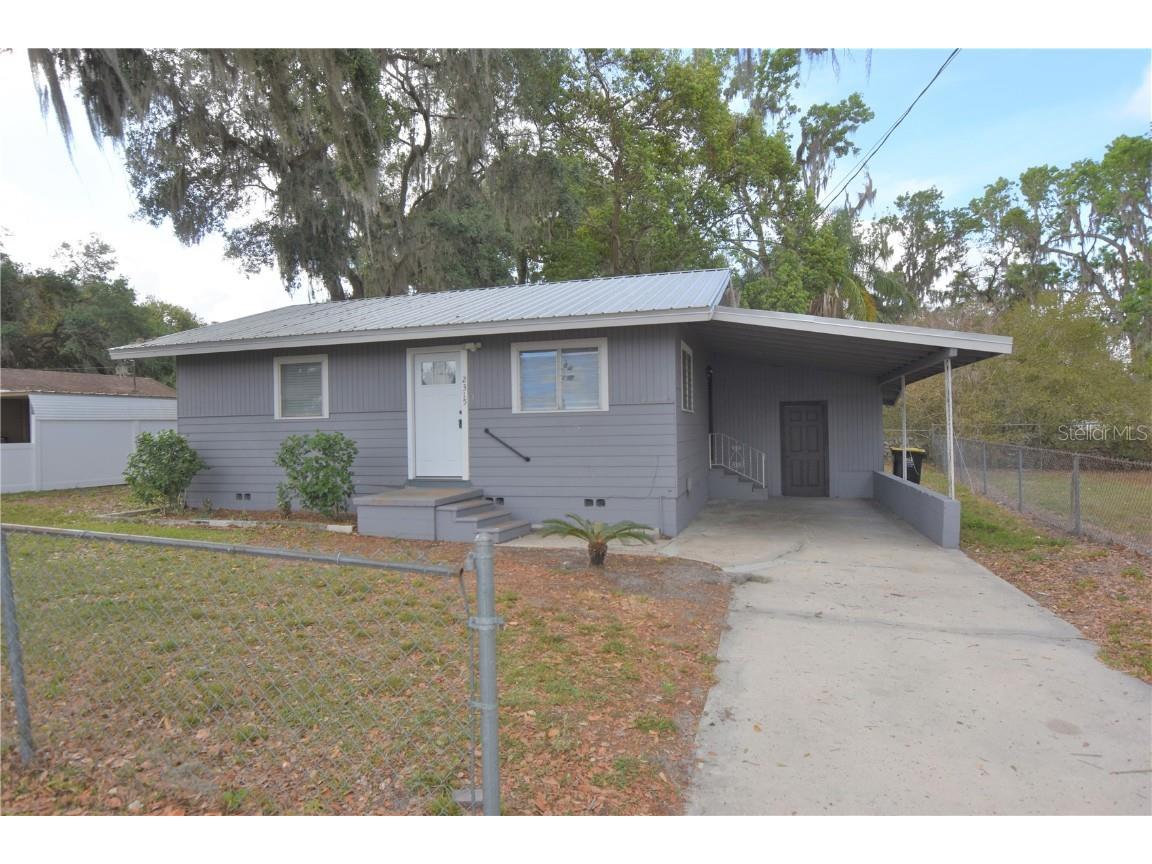 2315 United Drive Lakeland FL 33801 L4936245 image1