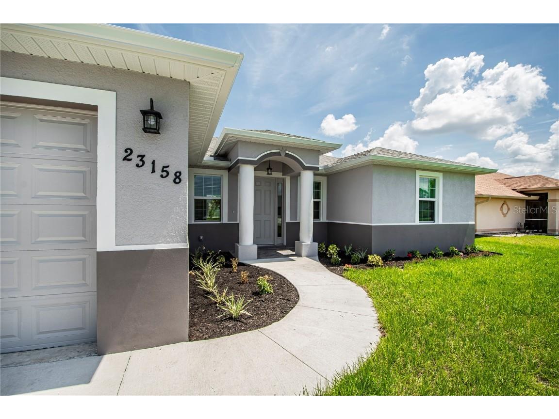 23158 Lindale Avenue Port Charlotte FL 33954 C7476989 image1