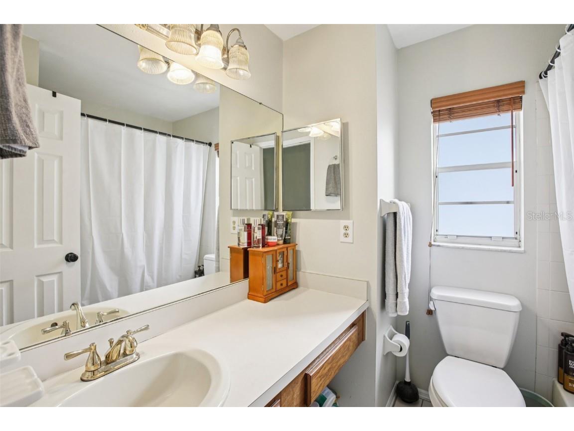 2316 Fletchers Point Circle Tampa FL 33613 TB8442295 image17