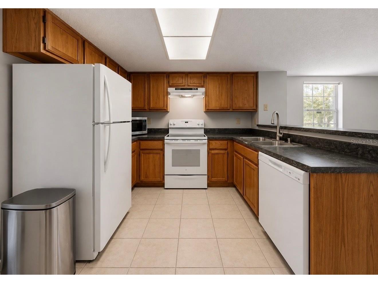2316 Fletchers Point Circle Tampa FL 33613 TB8506830 image18