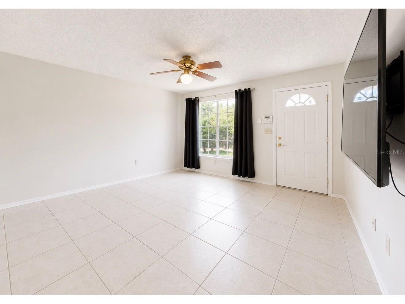 2316 Fletchers Point Circle Tampa FL 33613 TB8506830 image8