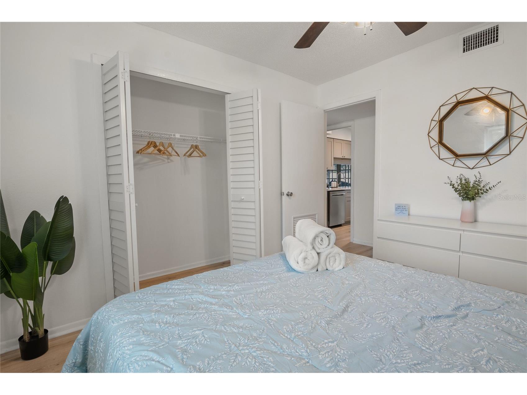 2316 Fulton Way Largo FL 33774 TB8497327 image15