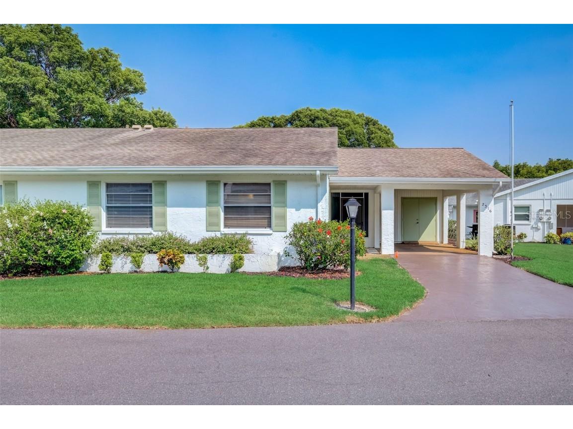 2316 Gainesborough Loop Sun City Center FL 33573 T3522903 image1