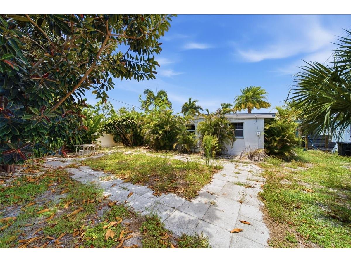 2316 Holyoke Avenue Bradenton FL 34207 A4698336 image29