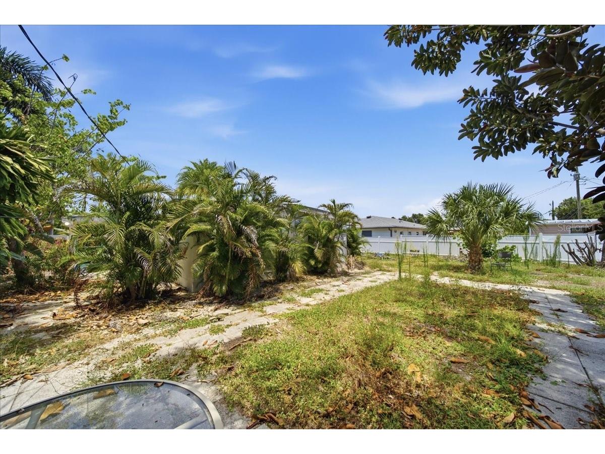 2316 Holyoke Avenue Bradenton FL 34207 A4698336 image30