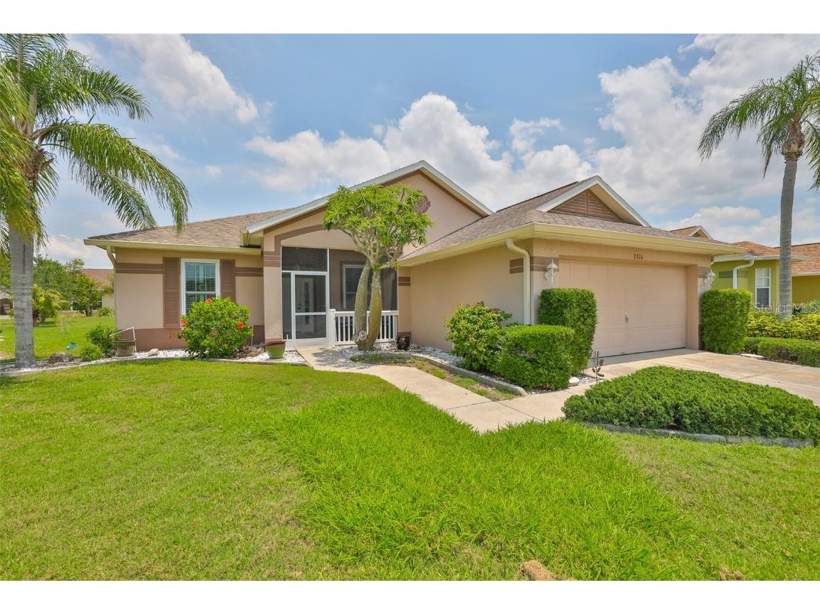 2316 Lyndhurst Drive Sun City Center FL 33573 TB8388509 image1