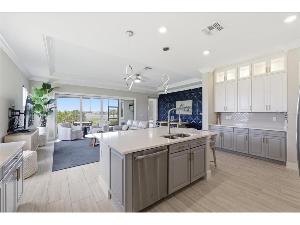 2317 5th Street E Palmetto FL 34221 TB8515609 image12