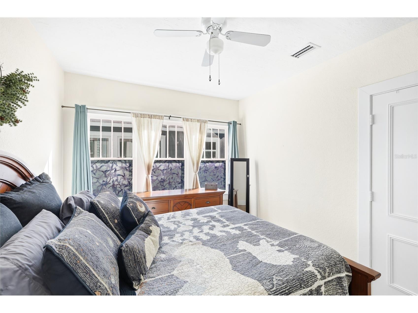 2317 7th Avenue W Bradenton FL 34205 TB8464567 image15