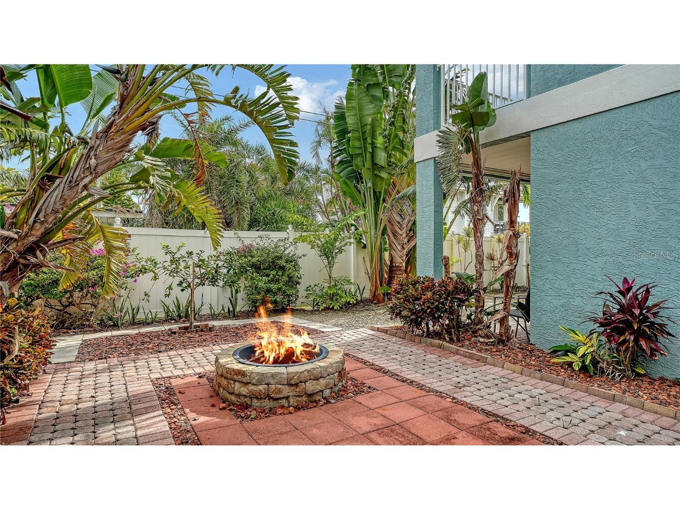 2317 Avenue C #300 Bradenton Beach FL 34217 A4671533 image55