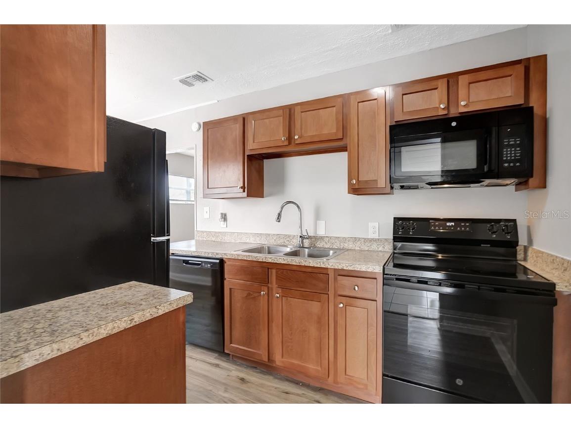 2317 E 110th Avenue Tampa FL 33612 TB8455393 image13