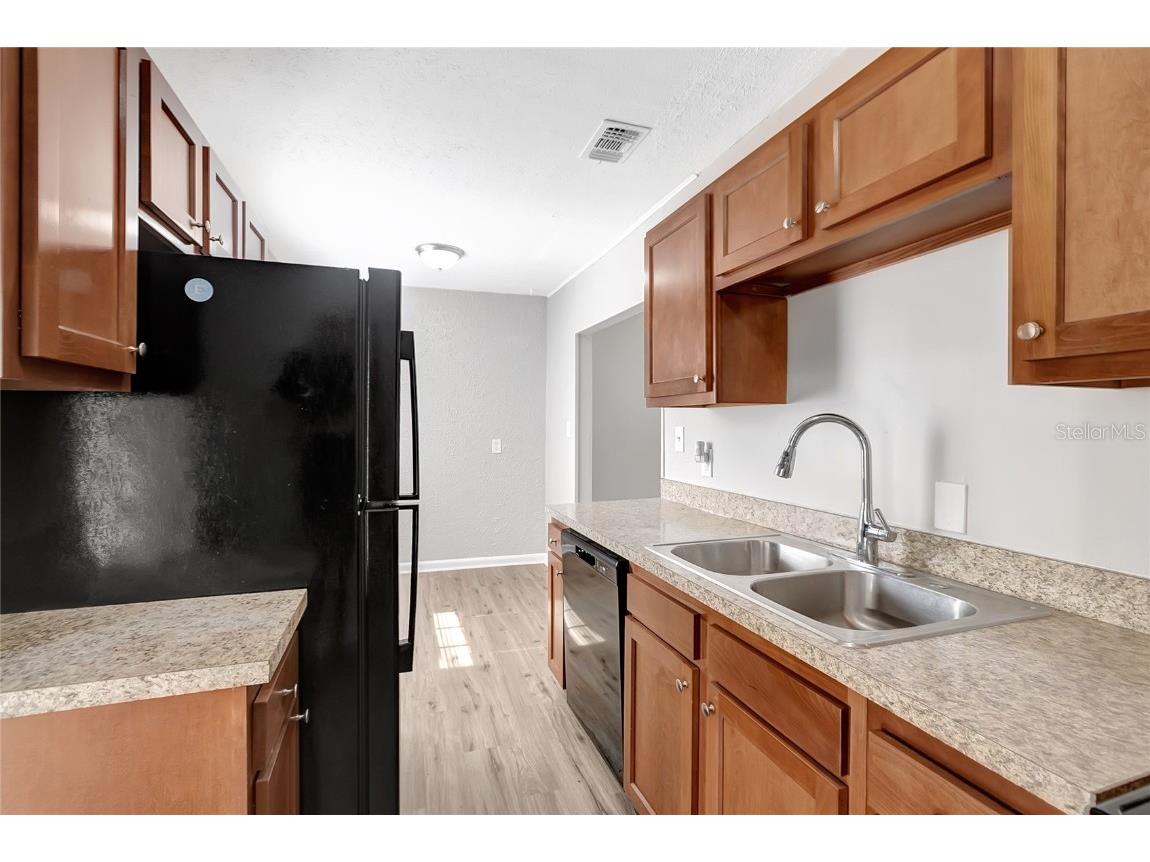 2317 E 110th Avenue Tampa FL 33612 TB8455393 image14