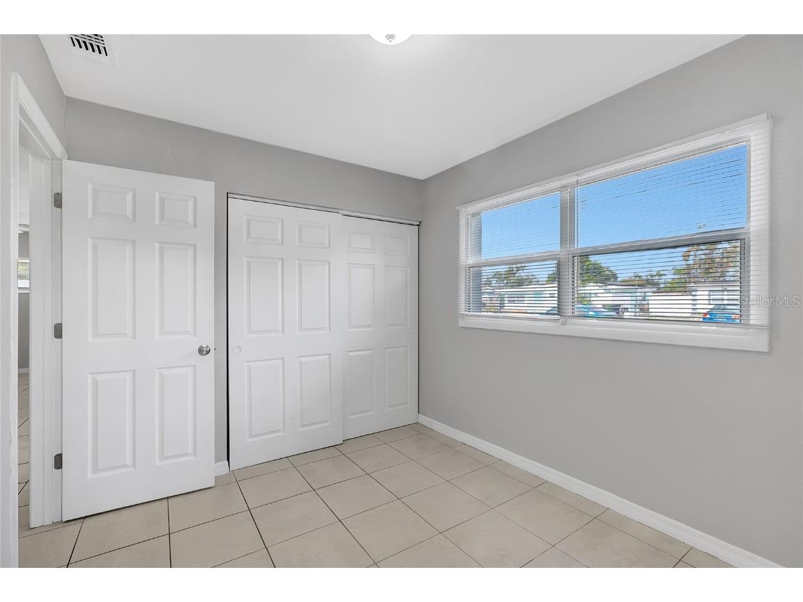 2317 E 110th Avenue Tampa FL 33612 TB8455393 image16