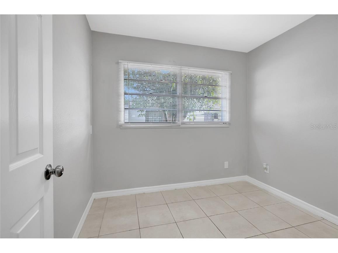 2317 E 110th Avenue Tampa FL 33612 TB8455393 image18