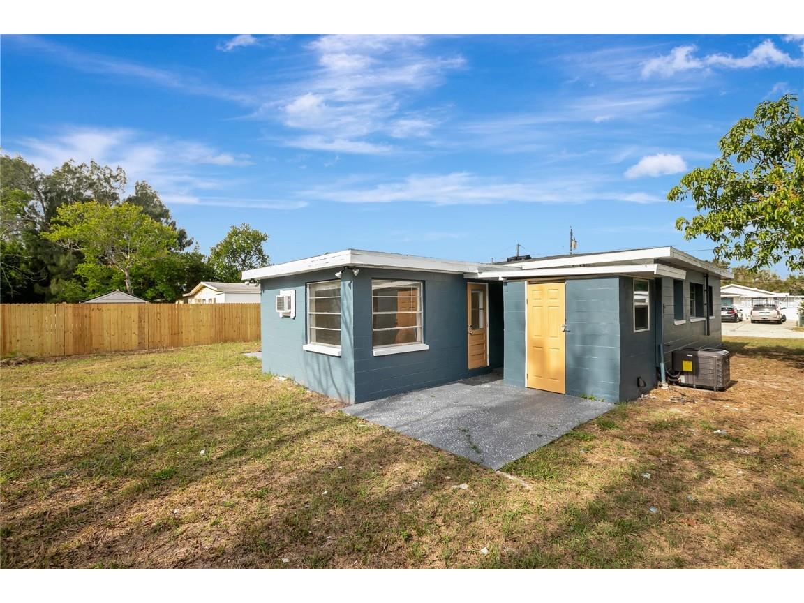 2317 E 110th Avenue Tampa FL 33612 TB8455393 image28