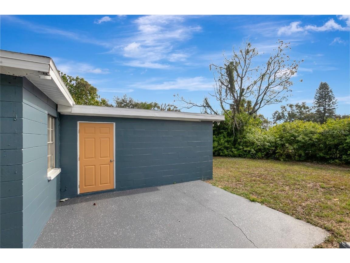 2317 E 110th Avenue Tampa FL 33612 TB8455393 image30