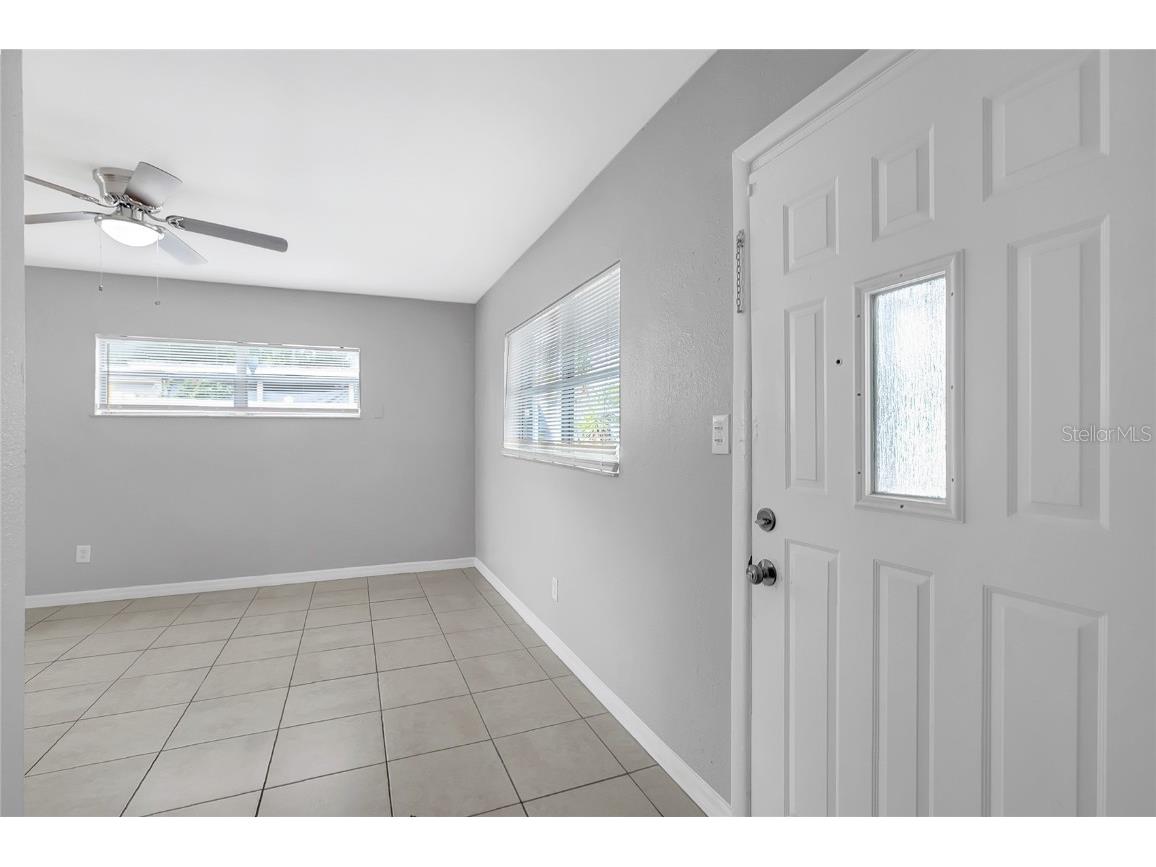 2317 E 110th Avenue Tampa FL 33612 TB8455393 image4