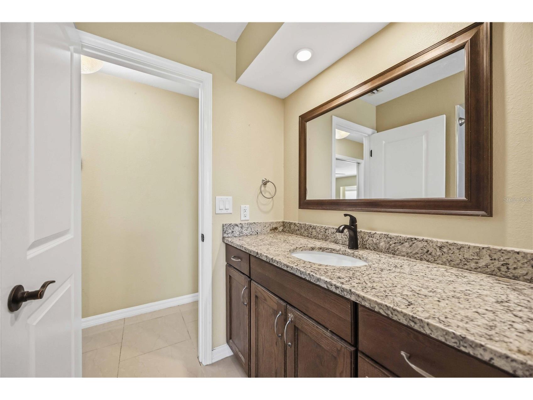 2317 Goya Drive Nokomis FL 34275 N6144971 image43