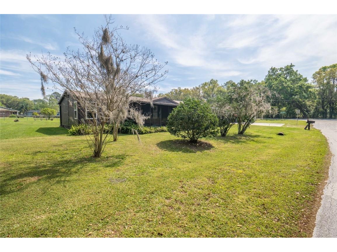 2317 Island Oaks W Lakeland FL 33805 L4943341 image1