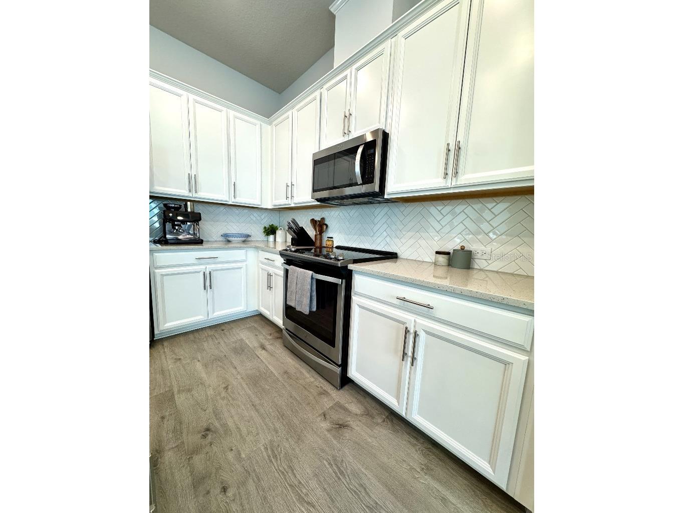 2317 Lindstrom Street Sarasota FL 34237 TB8532054 image13