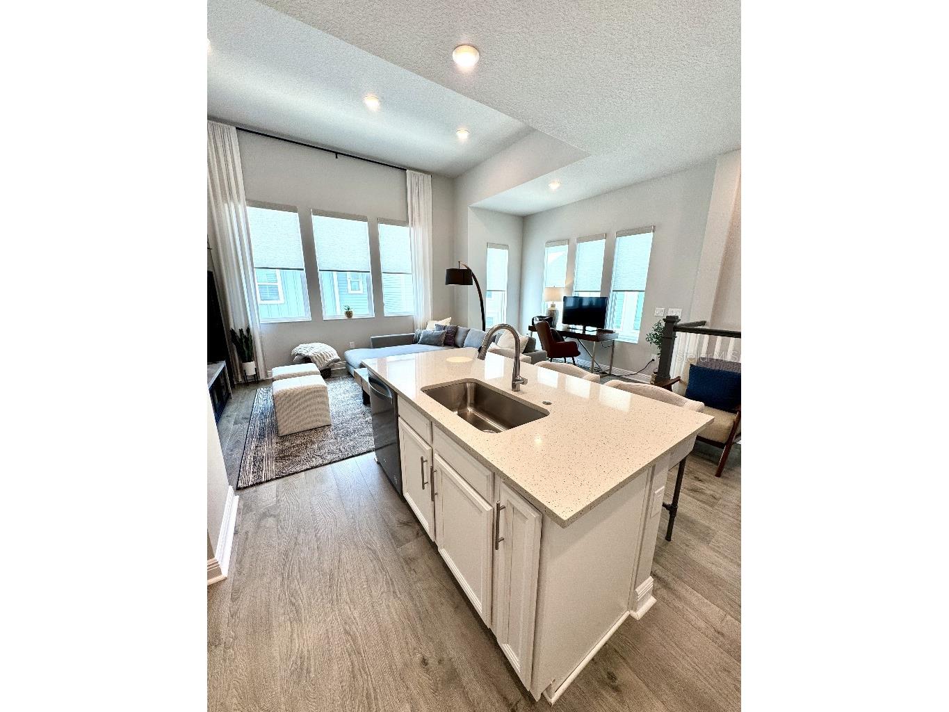 2317 Lindstrom Street Sarasota FL 34237 TB8532054 image14