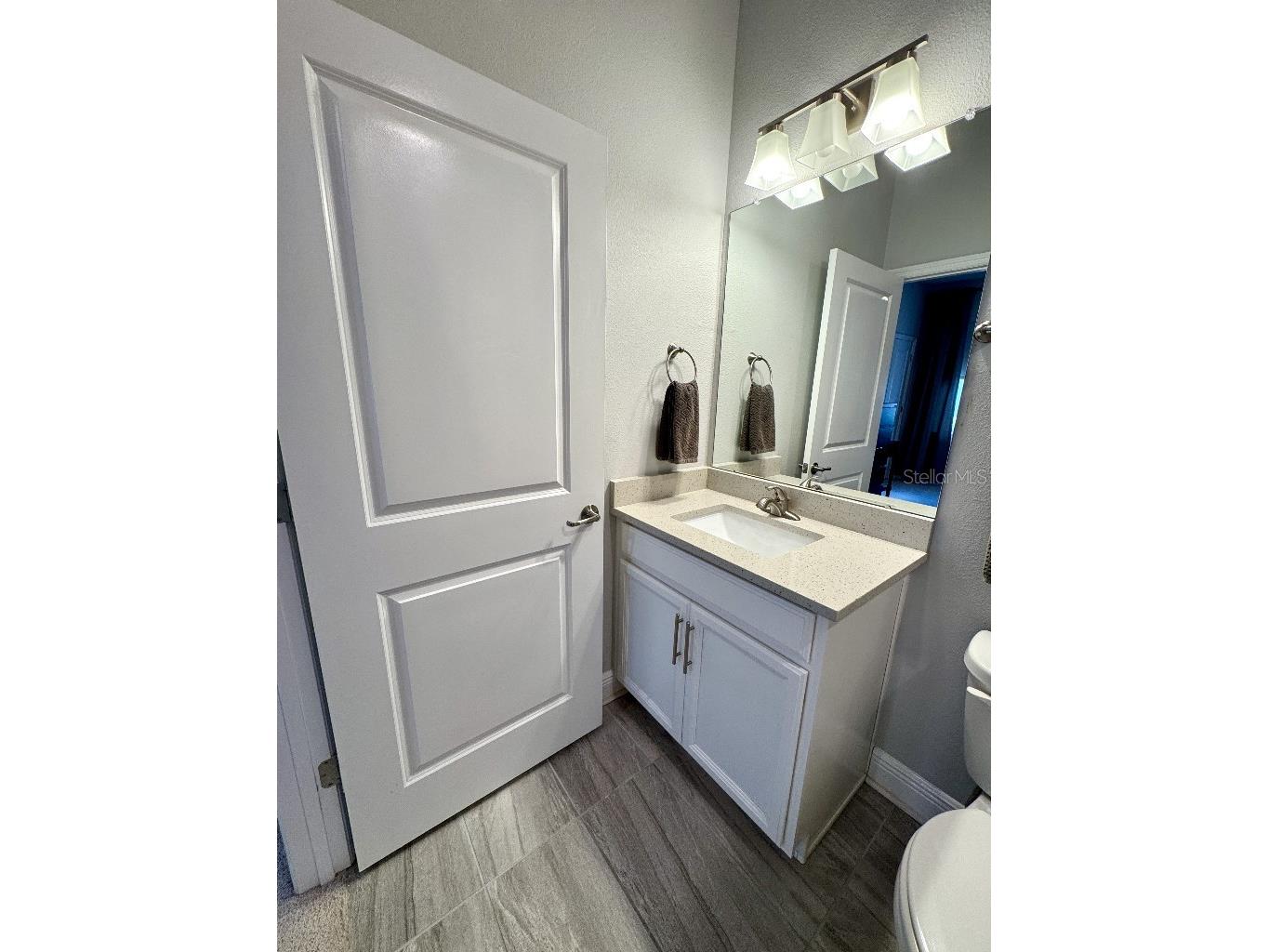 2317 Lindstrom Street Sarasota FL 34237 TB8532054 image7