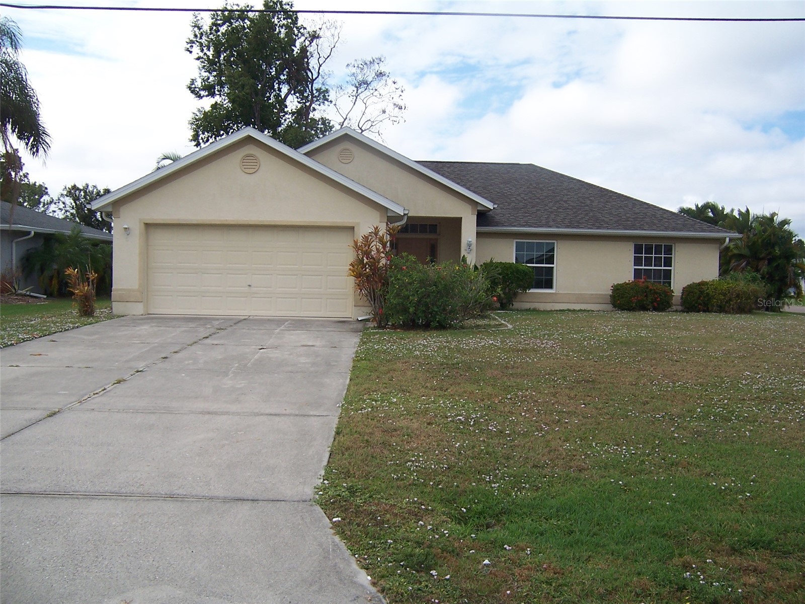 2317 Nuremberg Boulevard Punta Gorda FL 33983 C7524301 image1