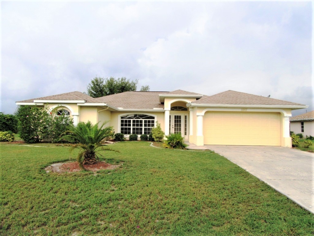 2317 Prague Lane Punta Gorda FL 33983 C7477482 image1