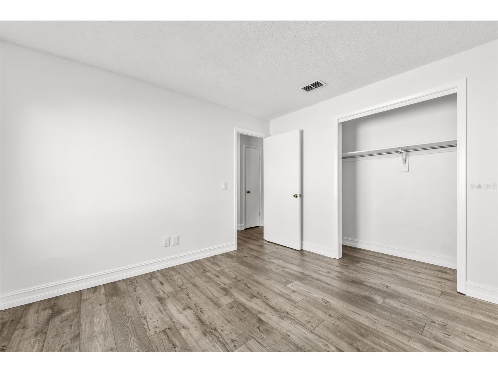 2317 Woodleaf Court Orlando FL 32837 O6375540 image30