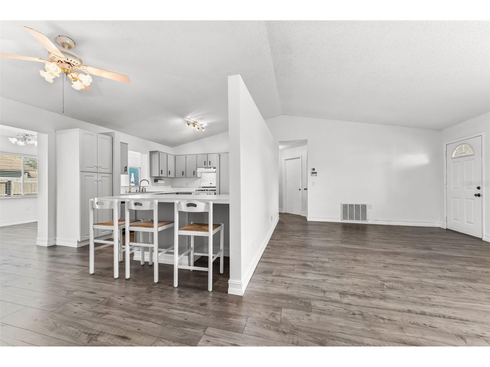 2317 Woodleaf Court Orlando FL 32837 O6375540 image8