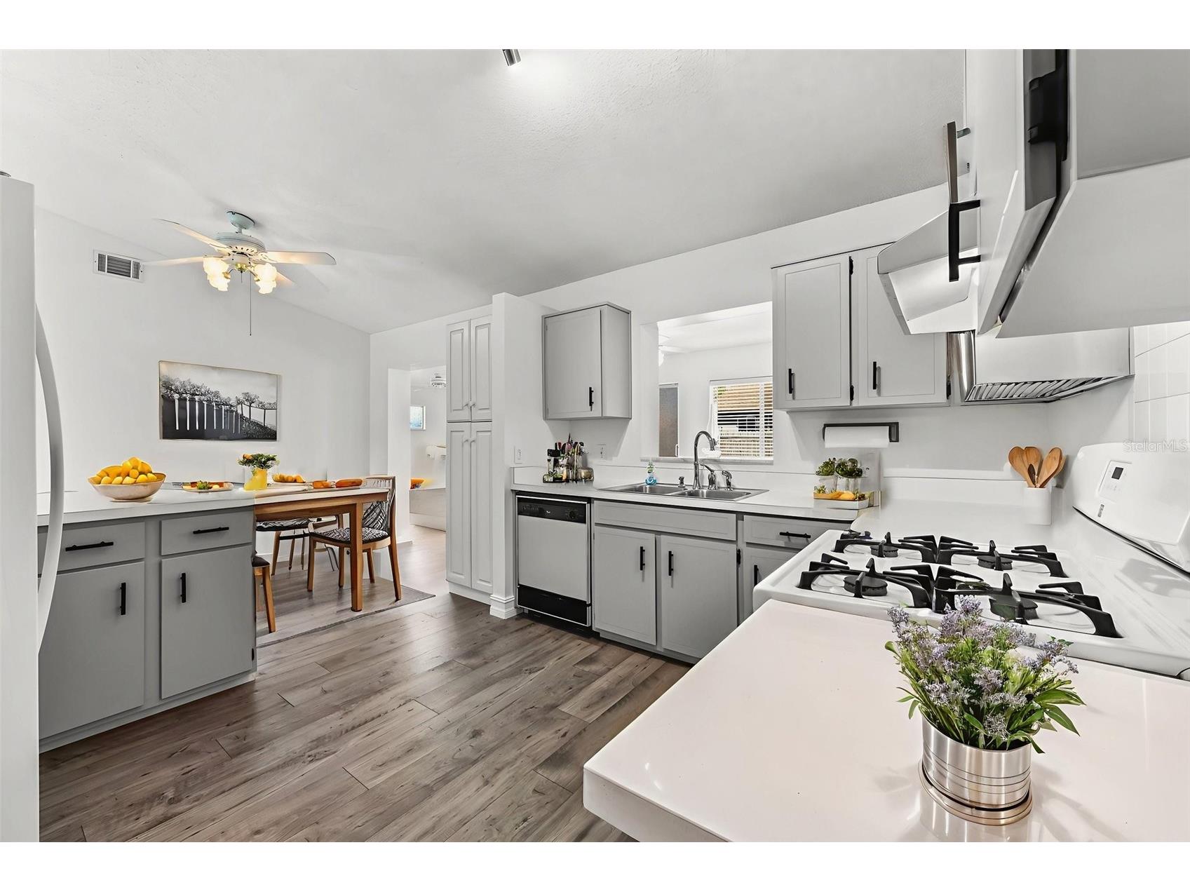 2317 Woodleaf Court Orlando FL 32837 O6375540 image9