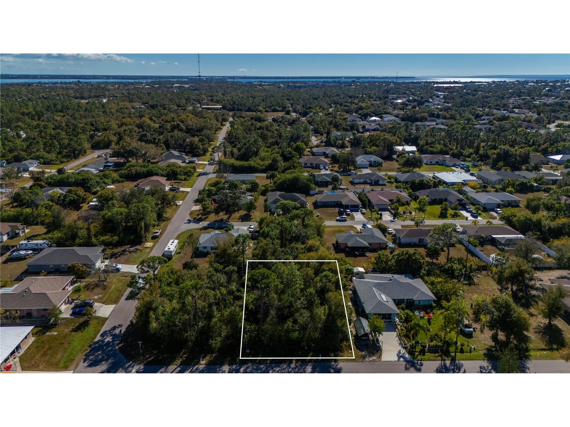 23175 Wilkinson Avenue Punta Gorda FL 33980 C7519789 image1