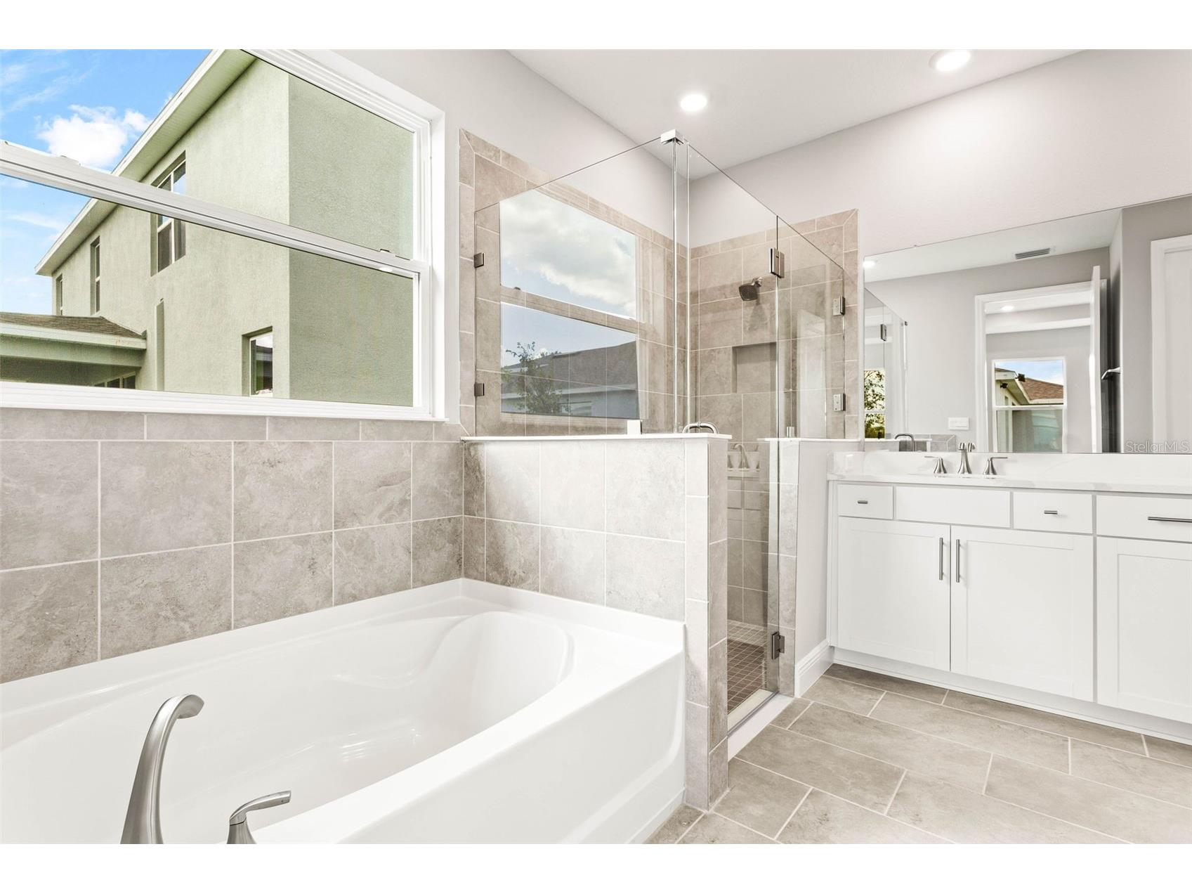 23176 Pachino Way Lutz FL 33549 TB8519667 image12