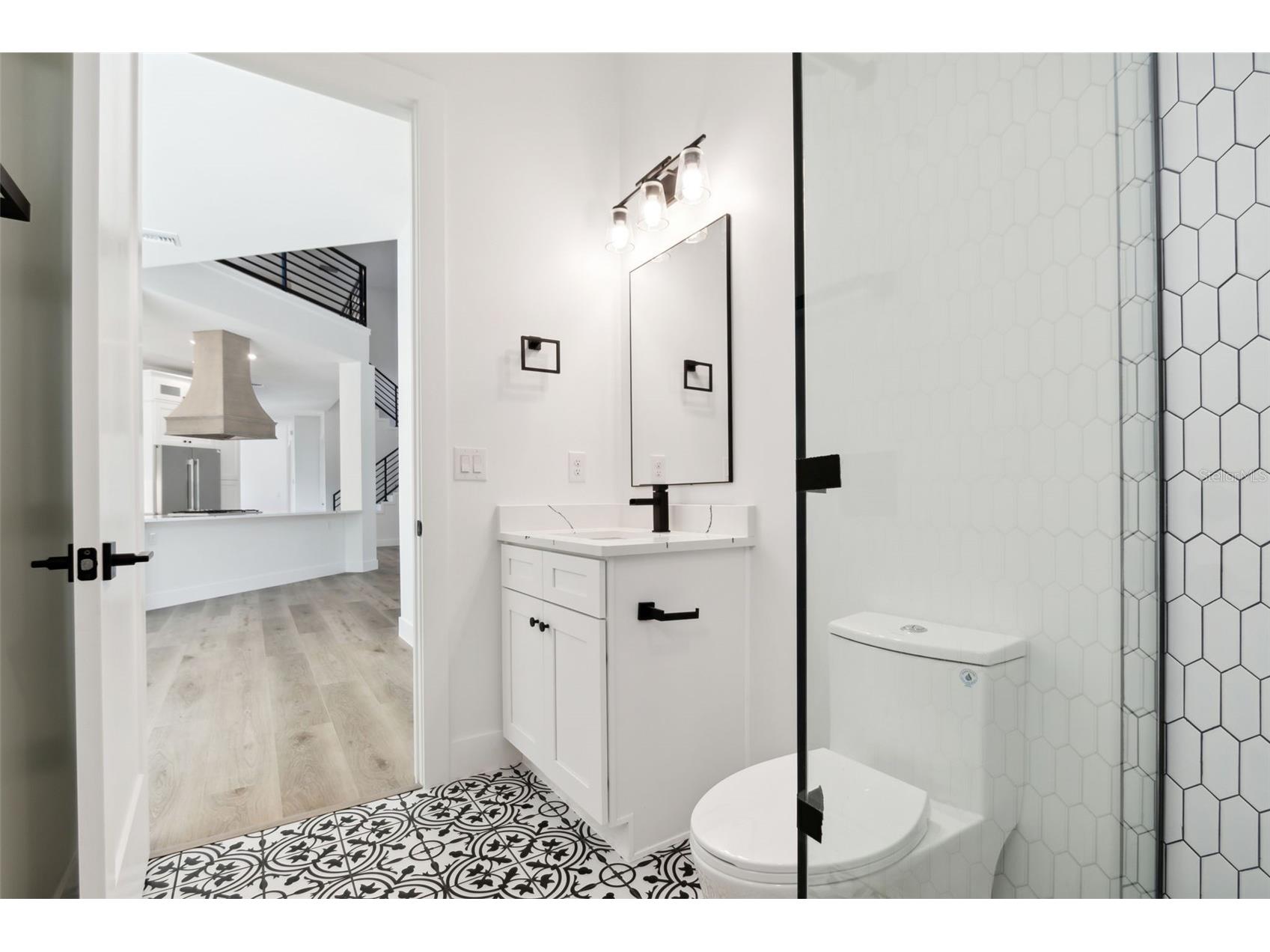 2318 Bay Street Sarasota FL 34237 A4626591 image13